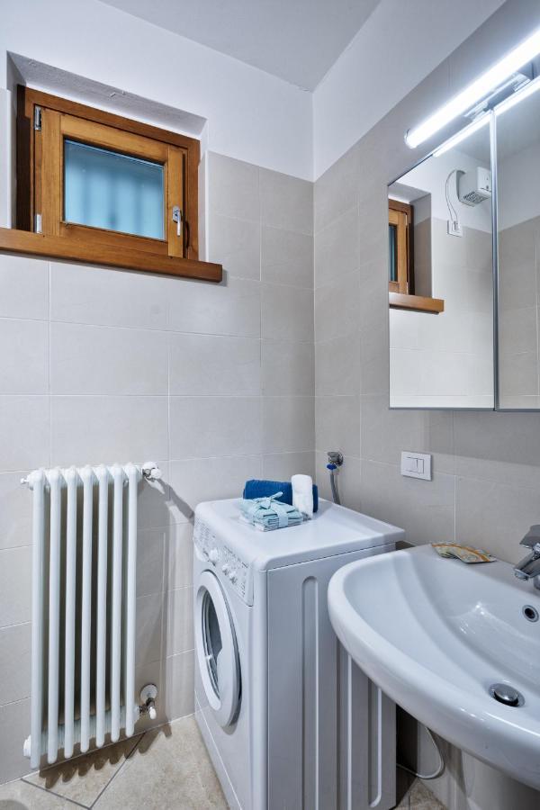 Casa Alessandro Con Piscina Lago Di Garda Salionze Ngoại thất bức ảnh